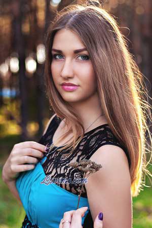 174703 - Nataliia Age: 32 - Ukraine