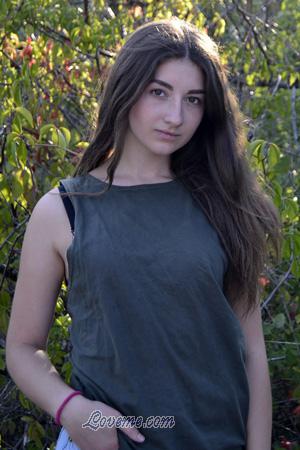 176184 - Ruslana Age: 25 - Ukraine