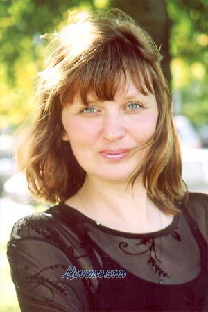 54513 - Oksana Age: 42 - Russia